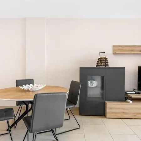 Mar Modern